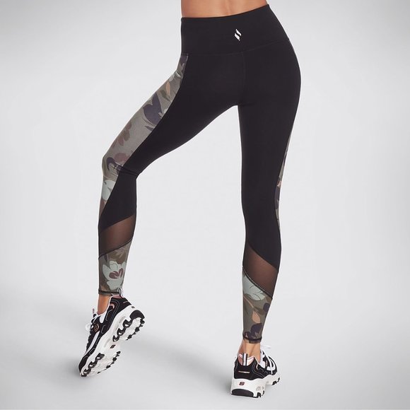 NWT SKECHERS FLORAL CAMO JACKET w Leggings SET - Picture 8 of 8